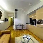 The Place & イスタンブール