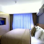Hotel The Place & 5*