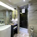 Hotel The Place & 5*