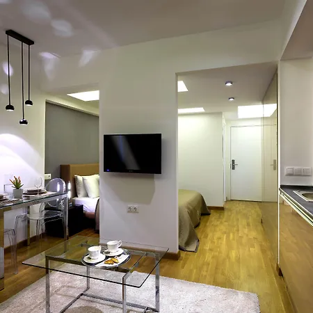 Hotel The Place & Istanbul