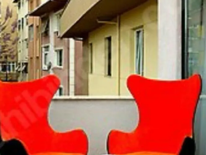 Hotel The Place & Istanbul