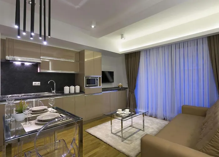 Hotel The Place & 5*