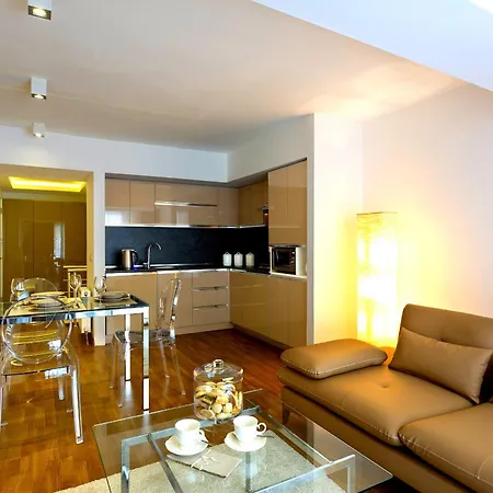 The Place & 5* Provincia di Istanbul