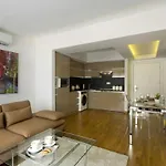 The Place & 伊斯坦布尔