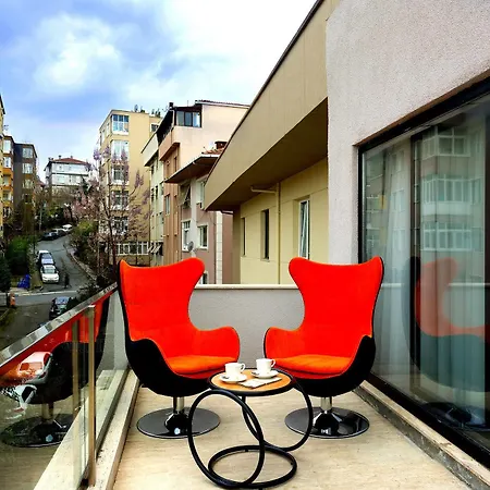 The Place Suit & Apartments